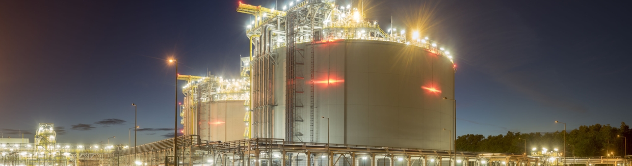 Měření v nádrž LNG tank v ropném a plynárenském průmyslu