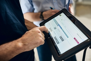 Measurement data in a dashboard on a tablet