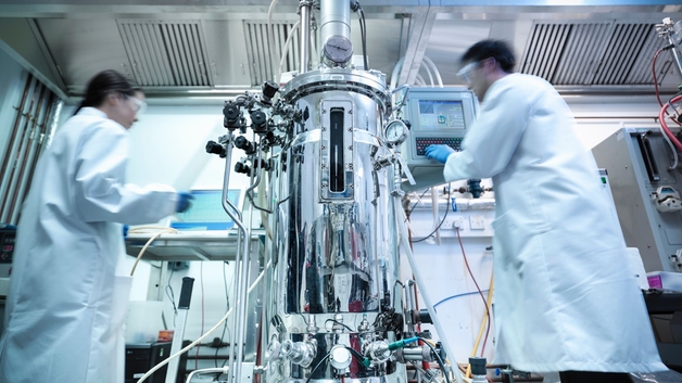Případová studie Nicro Life Science s použitím Ramana