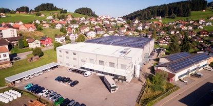 letecký pohled na společnost ThyssenKrupp Presta AG v Obereggu (Švýcarsko)