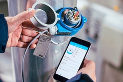 Secure Bluetooth® connection Secure Bluetooth® connection