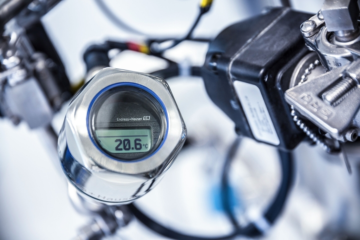 Sanitární teploměr iTHERM TM411 s digitálním displejem